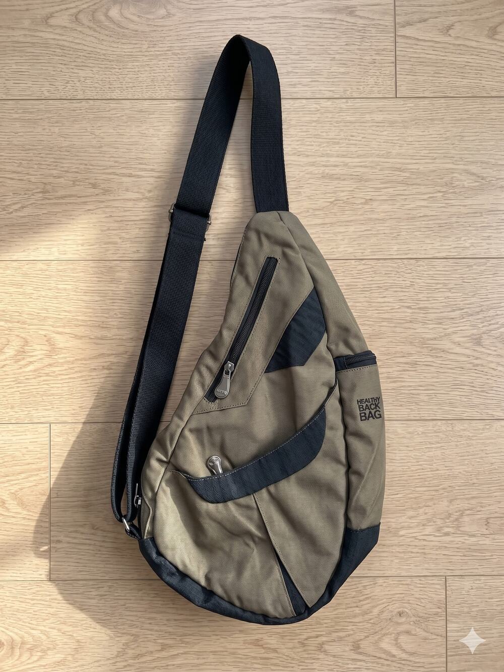 AmeriBag Healthy Back Bag Womens OS Gorpcore Outdoors Granola Girl Sling Pack